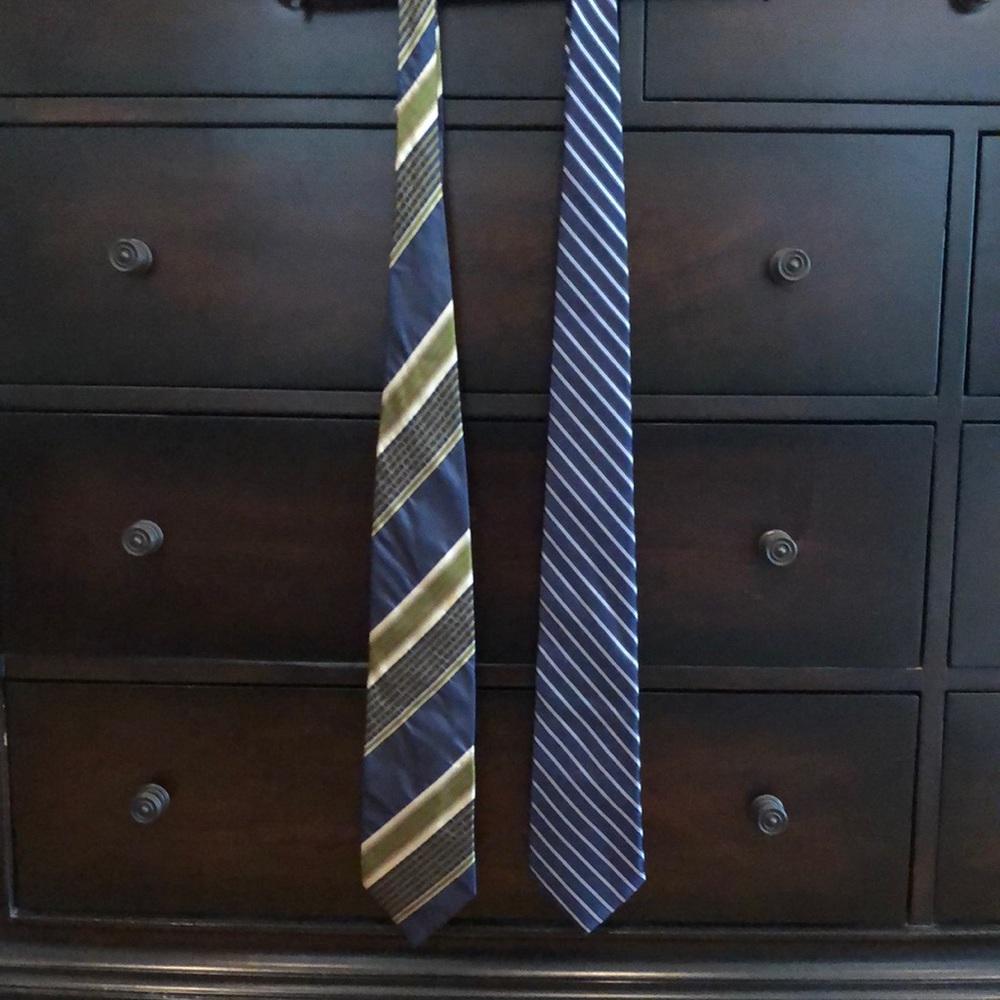 Bundle of vintage silk neck ties